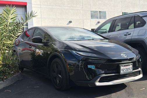 Midnight Black Metallic 2024 Toyota Prius Prime SE