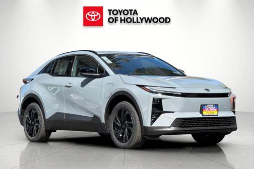 Cement 2026 Toyota C-HR SE