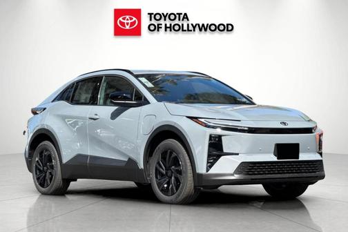 Cement 2026 Toyota C-HR SE