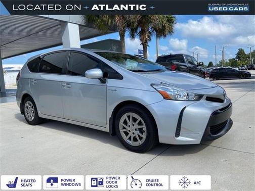 2016 Toyota Prius v Five