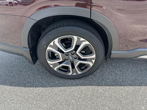 2024 Subaru Ascent Touring