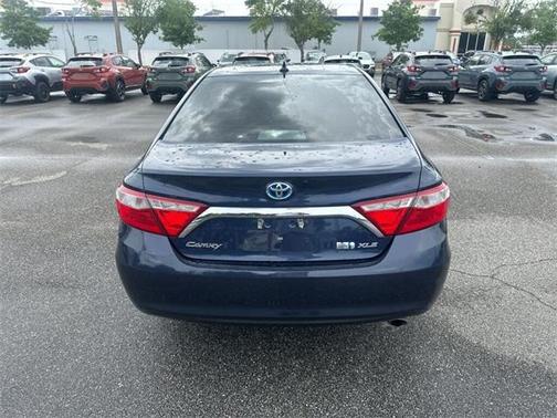 2017 Toyota Camry Hybrid XLE