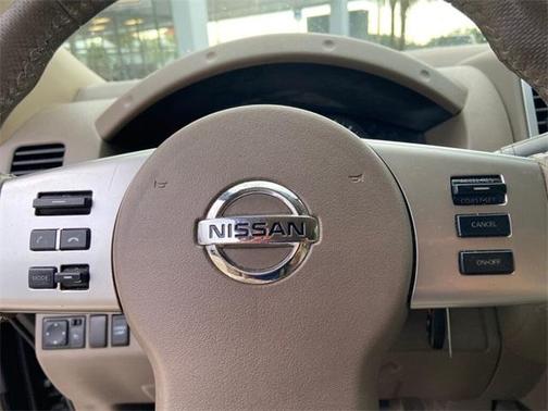 2017 Nissan Frontier SV