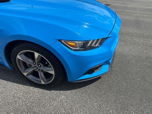 2017 Ford Mustang V6