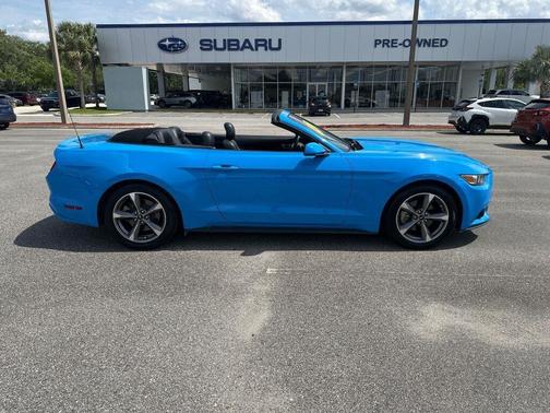 2017 Ford Mustang V6