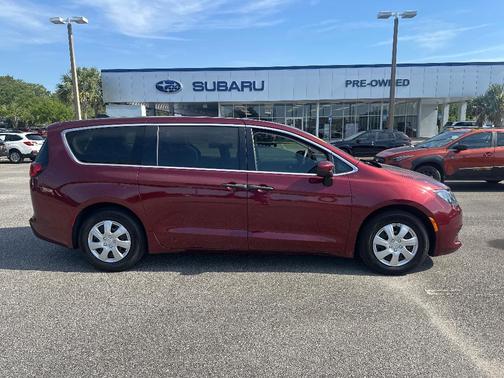 2018 Chrysler Pacifica L