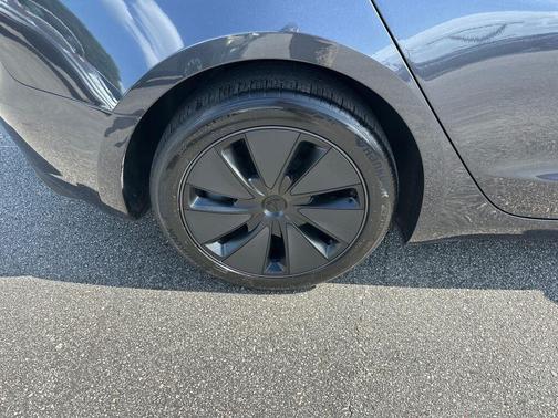 2024 Tesla Model 3 Long Range