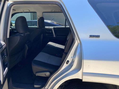 2014 Toyota 4Runner SR5