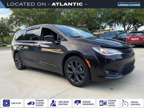 2018 Chrysler Pacifica Touring Plus
