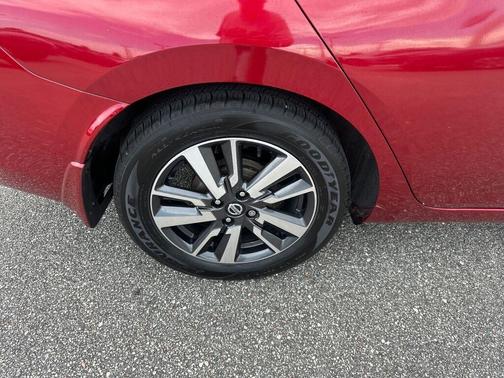 2020 Nissan Versa 1.6 SV