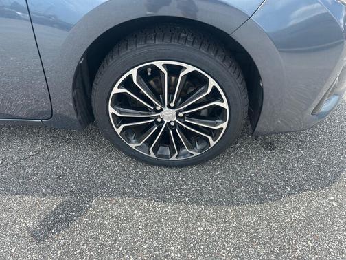 2014 Toyota Corolla S Plus