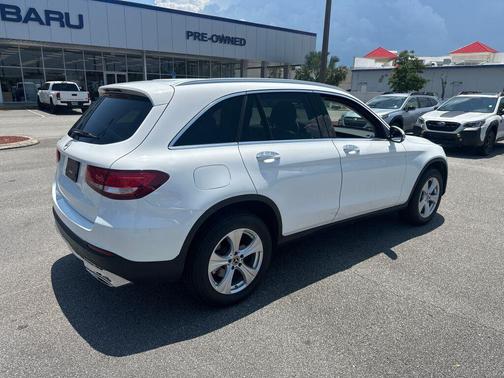 2017 Mercedes-Benz GLC 300 Base