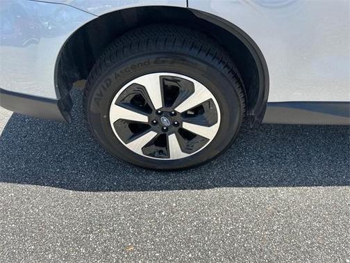 2017 Subaru Forester 2.5i