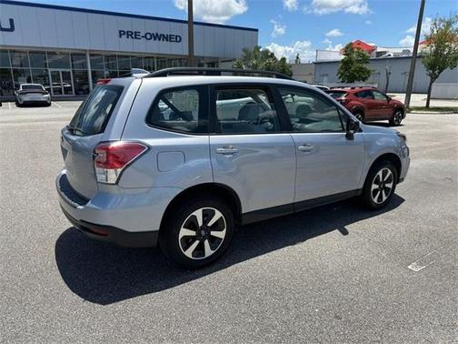 2017 Subaru Forester 2.5i