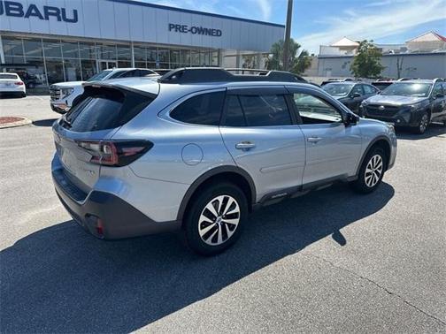 2022 Subaru Outback Base (CVT)