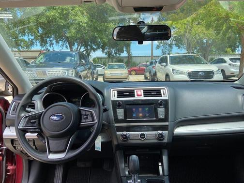 2018 Subaru Outback 2.5i