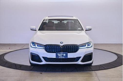 2022 BMW 530 i