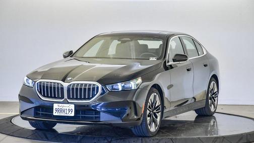 2025 BMW 530 i