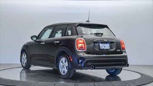 2022 MINI Hardtop Cooper