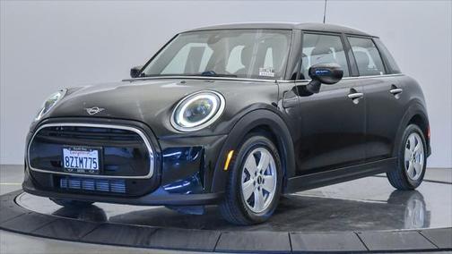 2022 MINI Hardtop Cooper