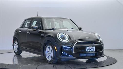 2022 MINI Hardtop Cooper