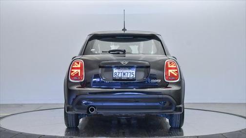 2022 MINI Hardtop Cooper