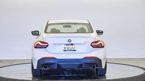 2023 BMW 230 i