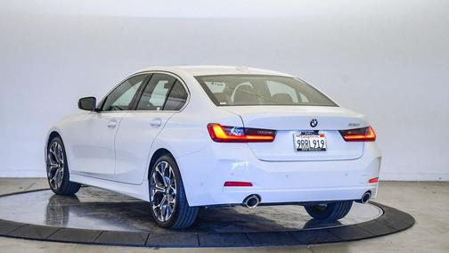2025 BMW 330 330i