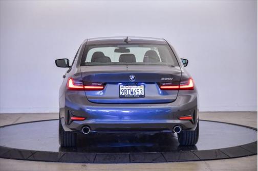 2022 BMW 330 330i
