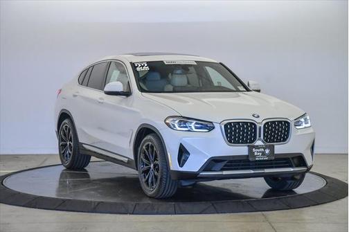2022 BMW X4 xDrive30i