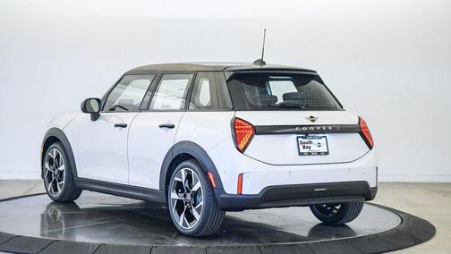 White Metallic 2026 MINI Hardtop Cooper S