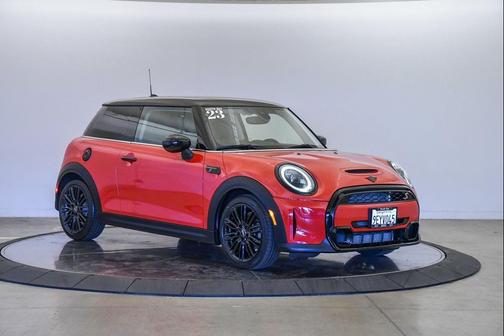 2023 MINI Hardtop Cooper S