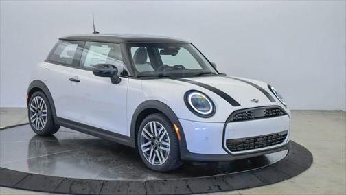 2025 MINI Hardtop Oxford Edition