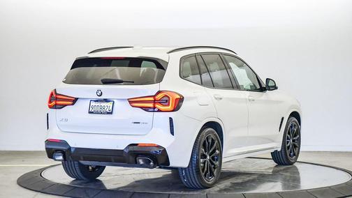 2023 BMW X3 sDrive30i