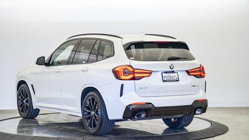 2023 BMW X3 sDrive30i