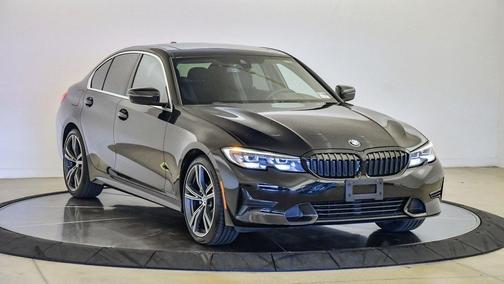 2020 BMW 330 330i