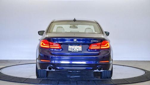 2019 BMW 530e iPerformance