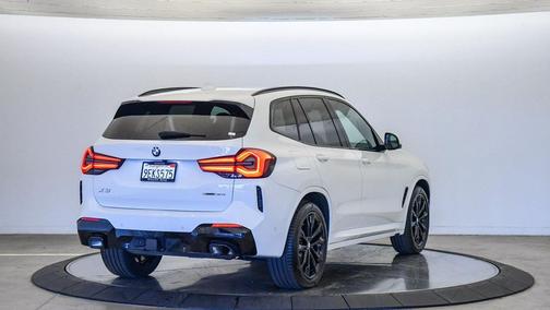2023 BMW X3 sDrive30i
