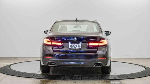 2023 BMW 540 i xDrive