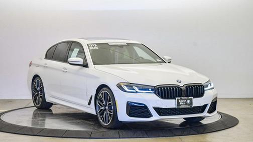 2022 BMW 540 i
