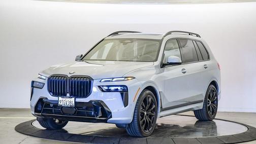 2026 BMW X7 xDrive40i