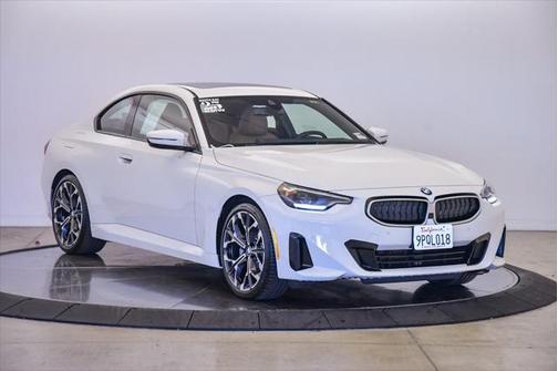 2025 BMW 230 i