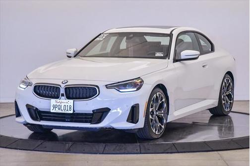 2025 BMW 230 i
