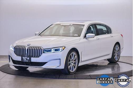 2021 BMW 740 740i
