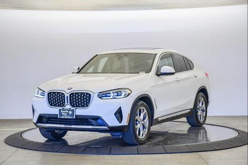 2023 BMW X4 xDrive30i