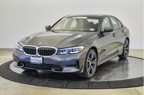 2022 BMW 330 330i