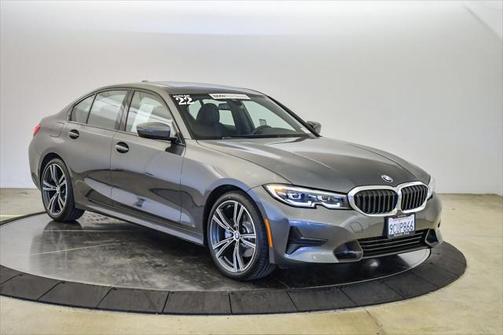 2022 BMW 330 330i