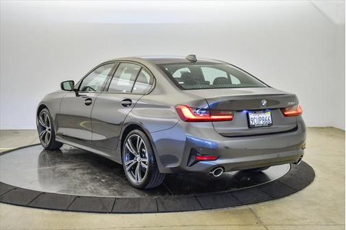 2022 BMW 330 330i