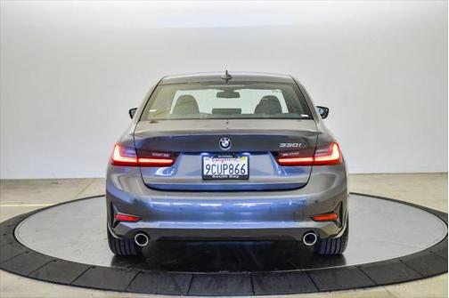 2022 BMW 330 330i