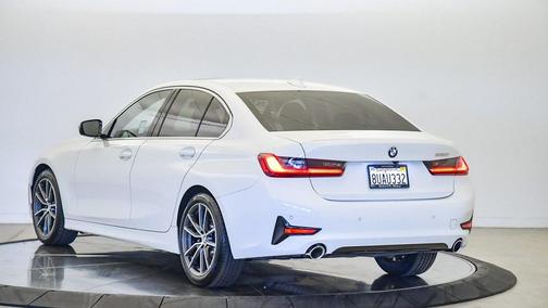 2021 BMW 330 330i